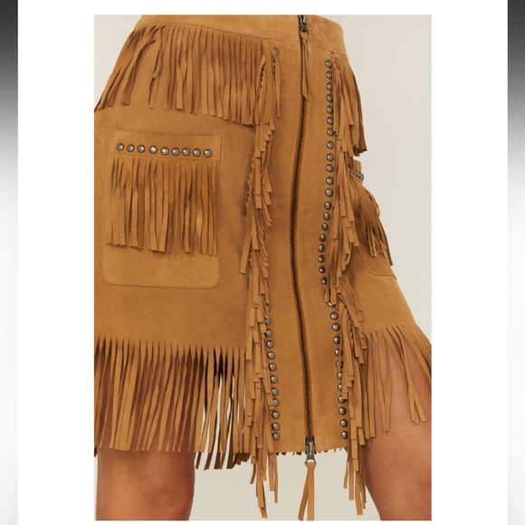 Fringe-tastic Double D Ranchwear Real Suede Fringe Skirt - Picture 5 of 14